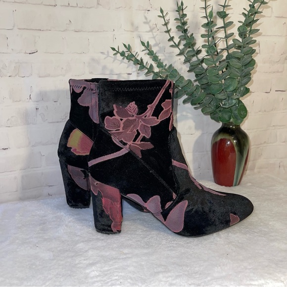 Steve Madden Velvet Floral Mid Boot - Picture 1 of 11